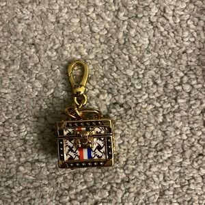 Juicy couture travel trunk charm